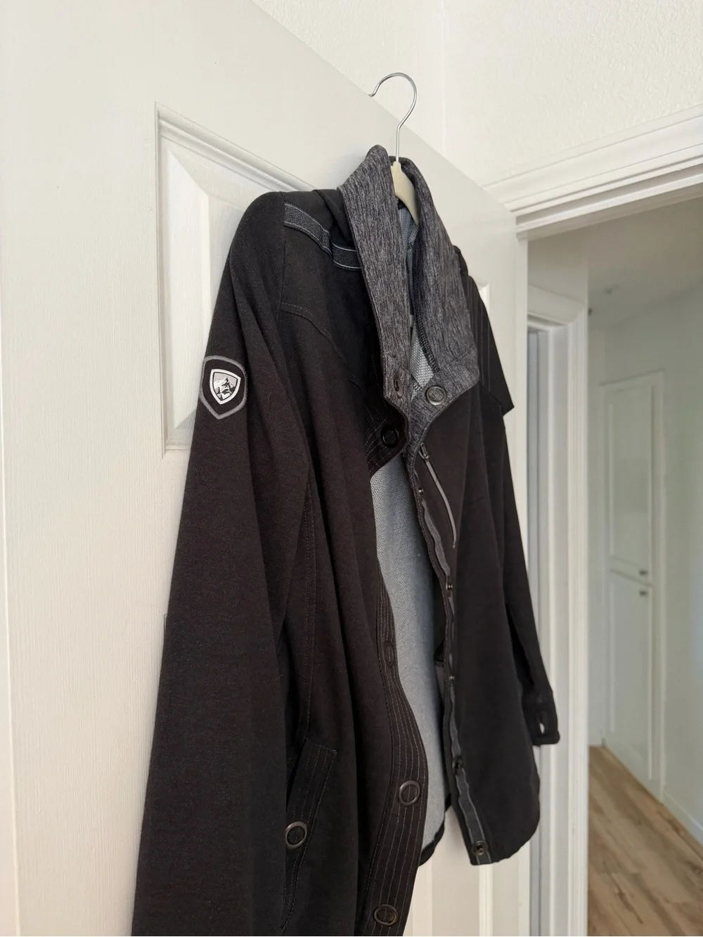 KÜHL Krush Black Snap Front Funnel Neck Jacket Size Large